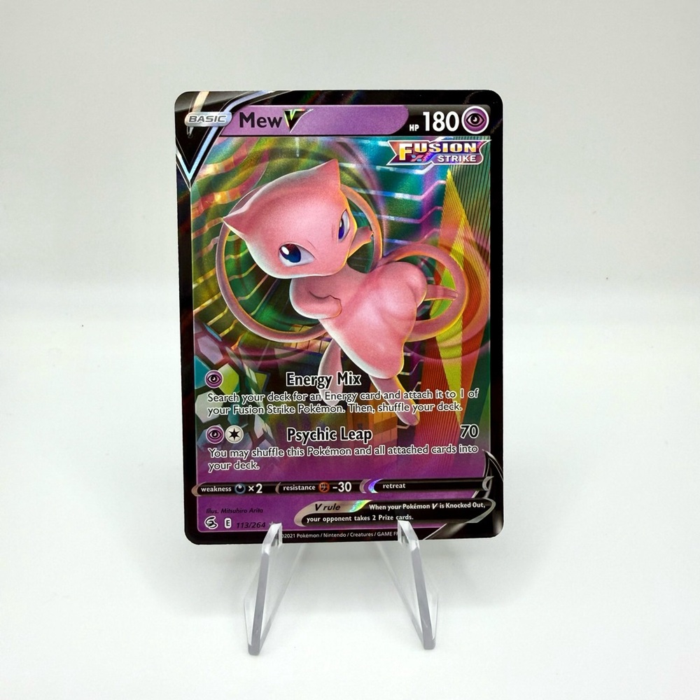 Pokemon Mew V Holofoil SWSH08: Fusion Strike 113/264 NM